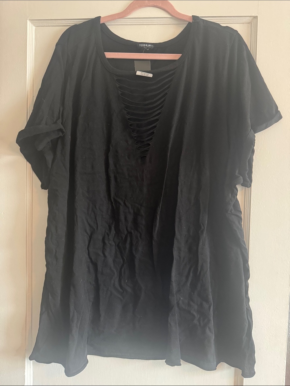 torrid Black Short Sleeve Slashed V-Neck Tee